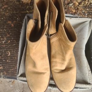 Frye size 11 zip up boots